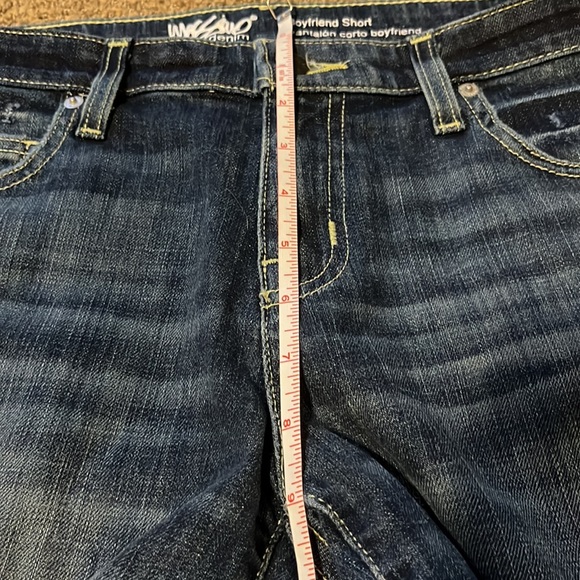Cutoff Distressed Jean Shorts - Picture 5 of 9